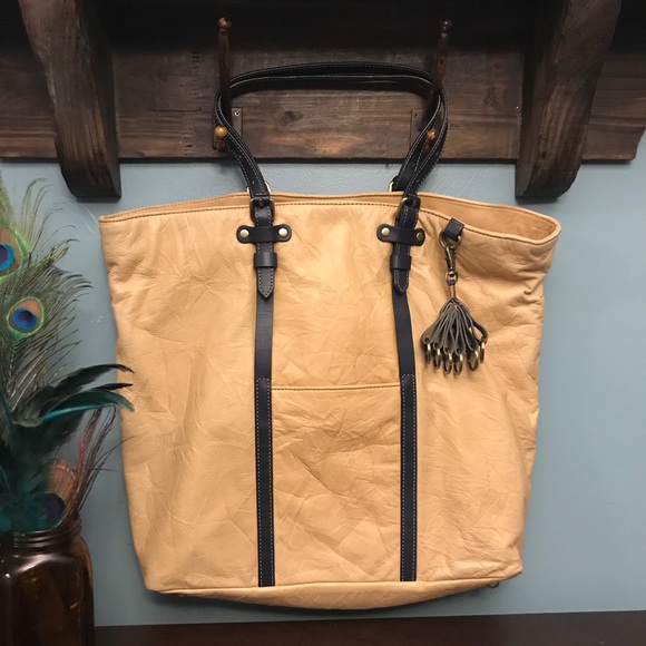 Anthropologie Handbags - Pilcro and the letterpress bag